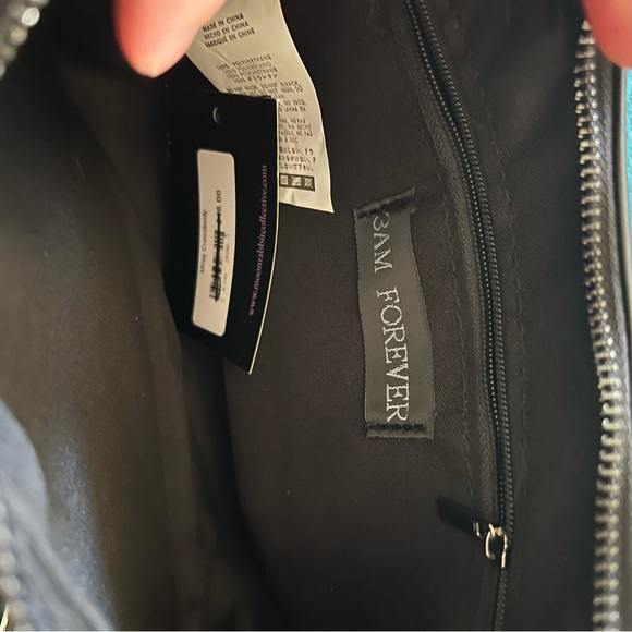 Checkered Black and White Women's Bag - Picture 3 of 4